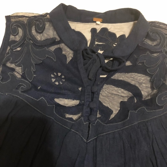 Free People Navy sleeveless top size small - Picture 2 of 10